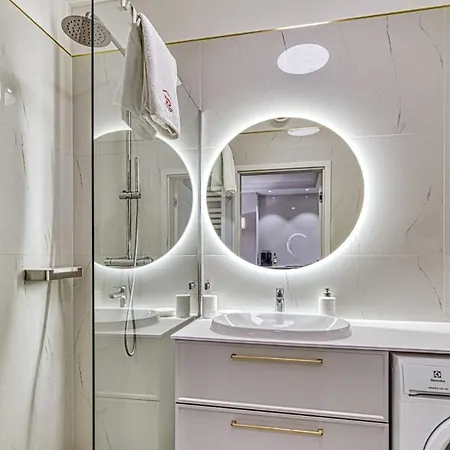 304 Z Widokiem Na Morze, Z Basenem, Sauna, Jacuzzi, Przy Samej Plazy - 5d * 尼彻兹